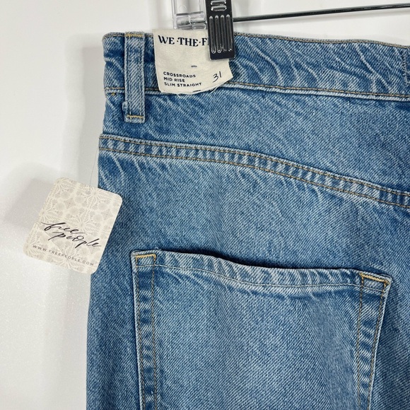 We The Free Crossroads Mid Rise Slim Straight Jeans in To The Wire - Picture 3 of 5